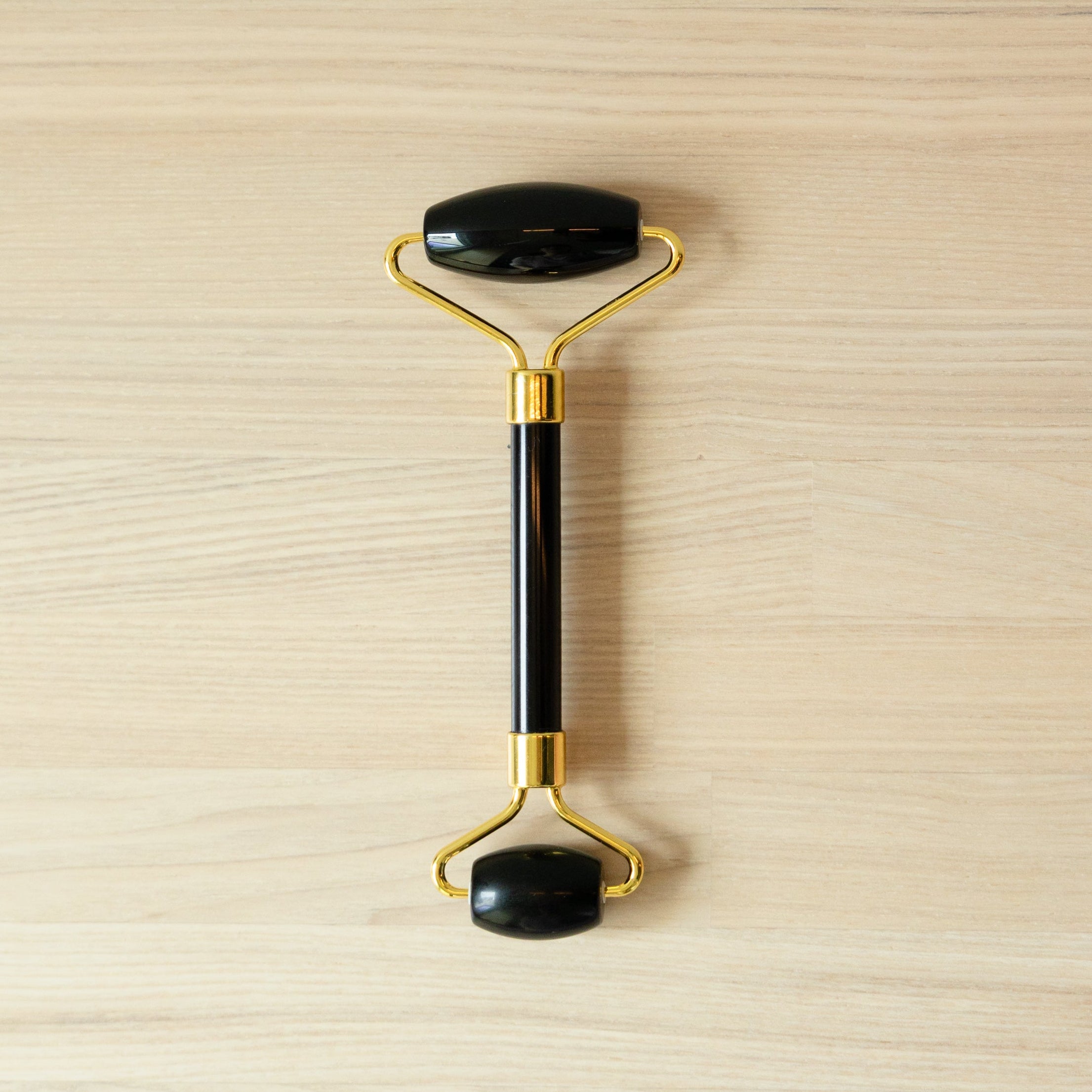 Double Head Jade Roller（黒曜石）