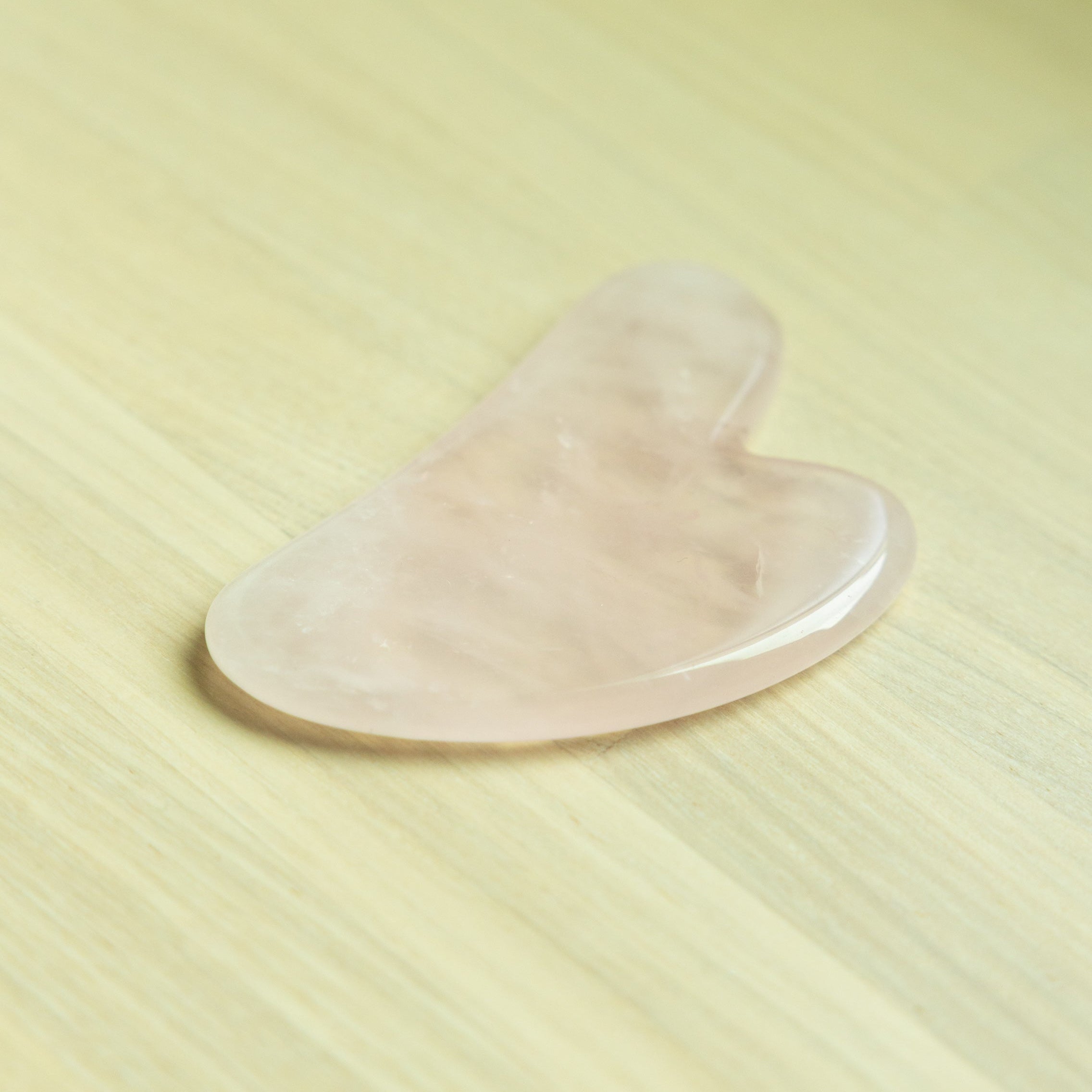 Heart-Shaped Ghasha (ローズクォーツ)