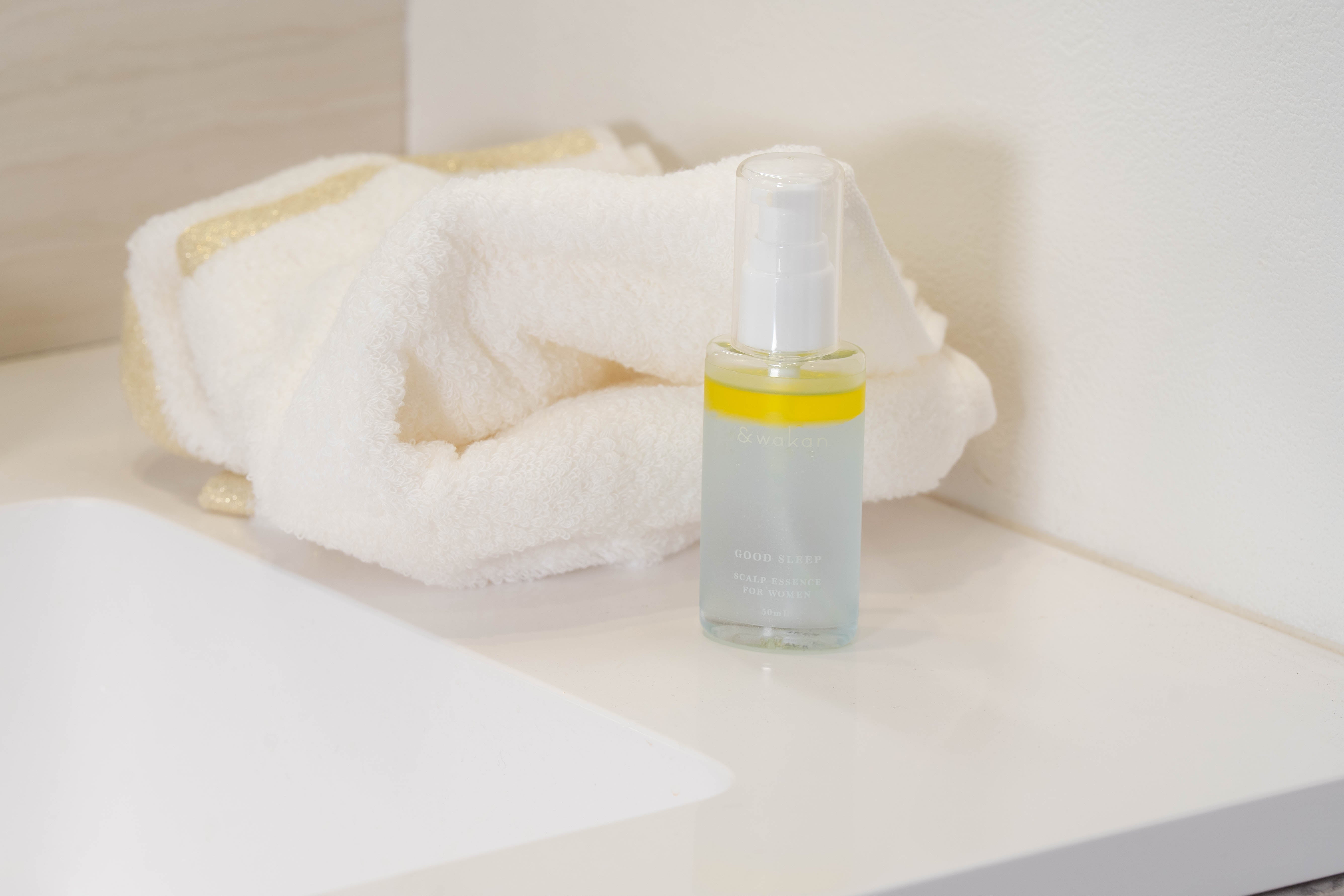 ＆wakan スカルプエッセンス50ml GOOD SLEEP(青)－眠りにフォーカスしたリラックスする夜の時間へ